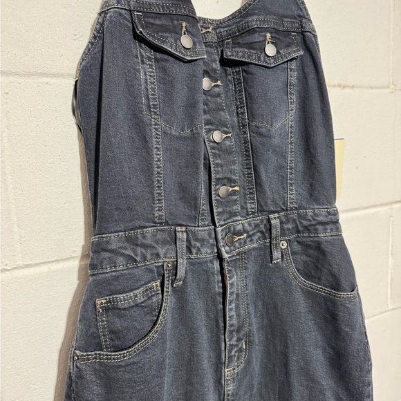 Universal Thread NWT Dark Wash Denim Jean Overall Halter‎ Neck Dress Size 4 - Picture 3 of 7